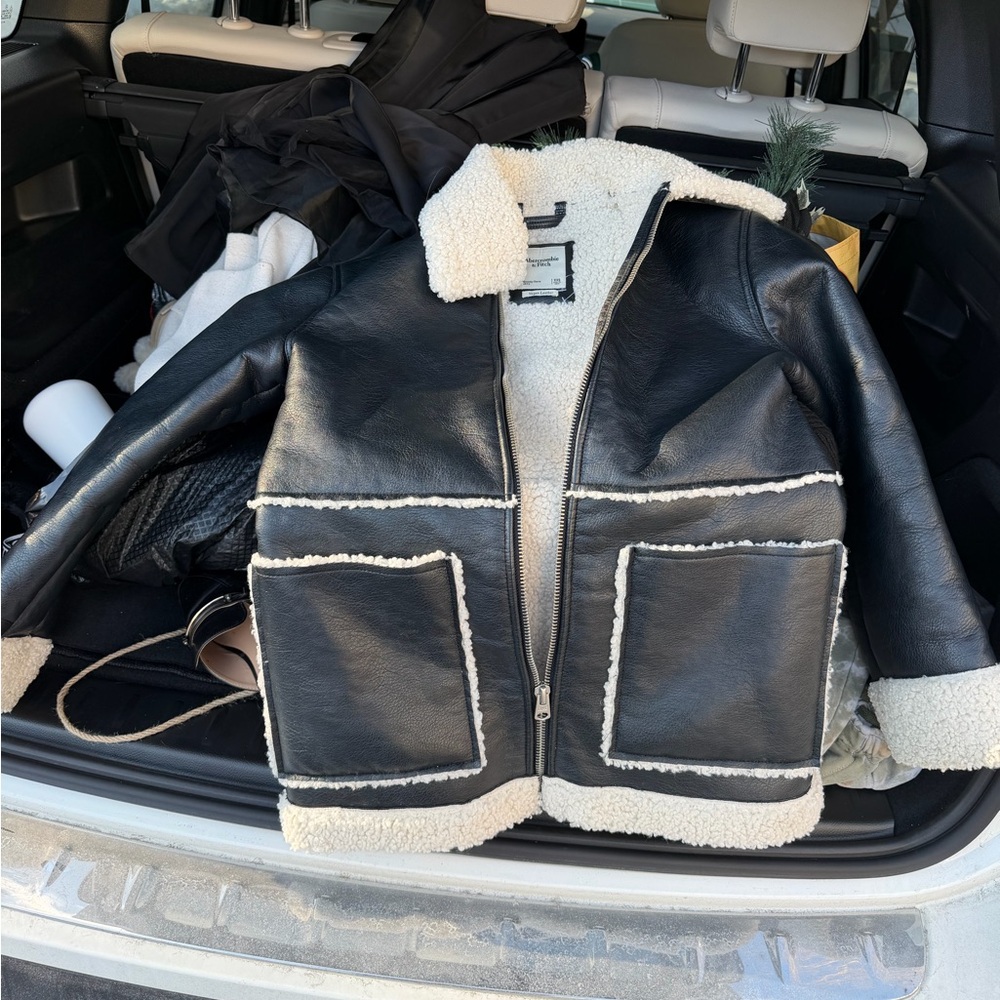 Abercrombie & Fitch Black and Cream Leather Jacket